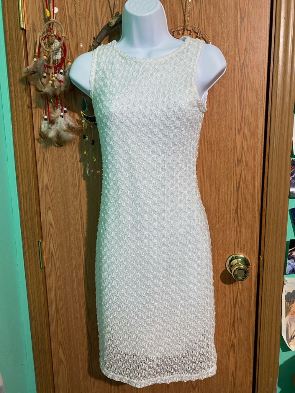 Giorgio Fiorliri Sleeveless white Textured Knit Sheath Dress